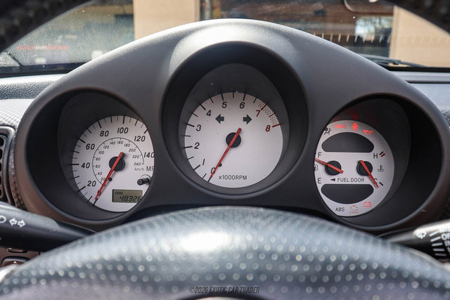 Used 2002 Toyota MR2 RWD image 37