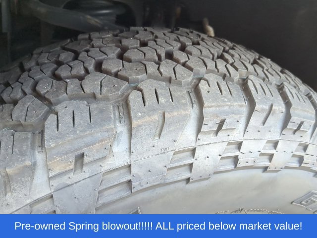 Used 2025 Ford Expedition Tremor AWD/4WD image 8