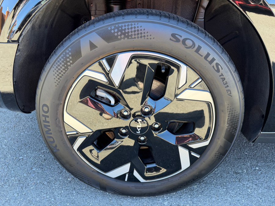 Used 2024 Kia Niro Wind w/ Wind Preserve Package FWD image 53