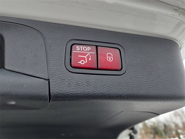 Used 2022 Mercedes-Benz GLC 300 4MATIC image 29