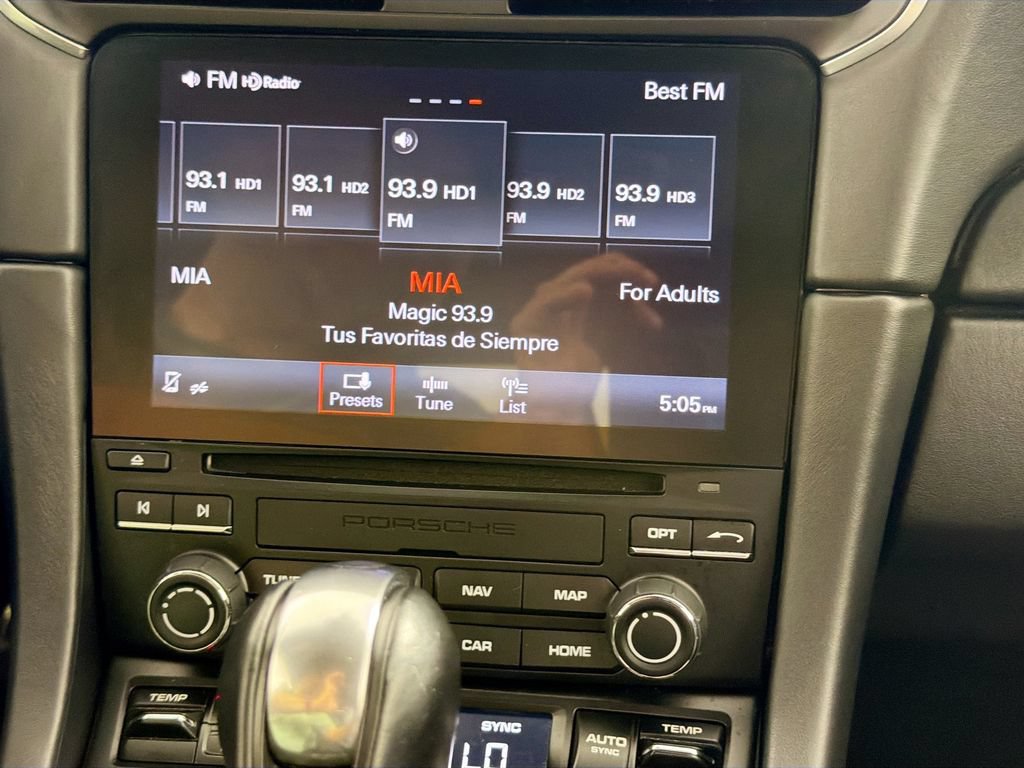 Used 2019 Porsche 911 Turbo S AWD/4WD image 15