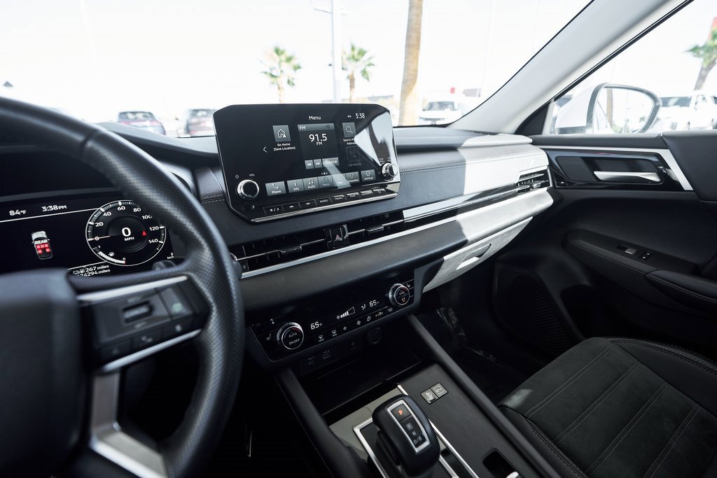 Used 2024 Mitsubishi Outlander Ralliart image 39