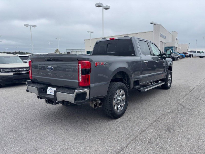 Used 2024 Ford F350 Lariat w/ Chrome Package image 3