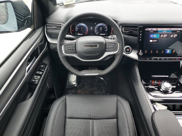 New 2026 Jeep Grand Wagoneer Limited AWD/4WD image 19