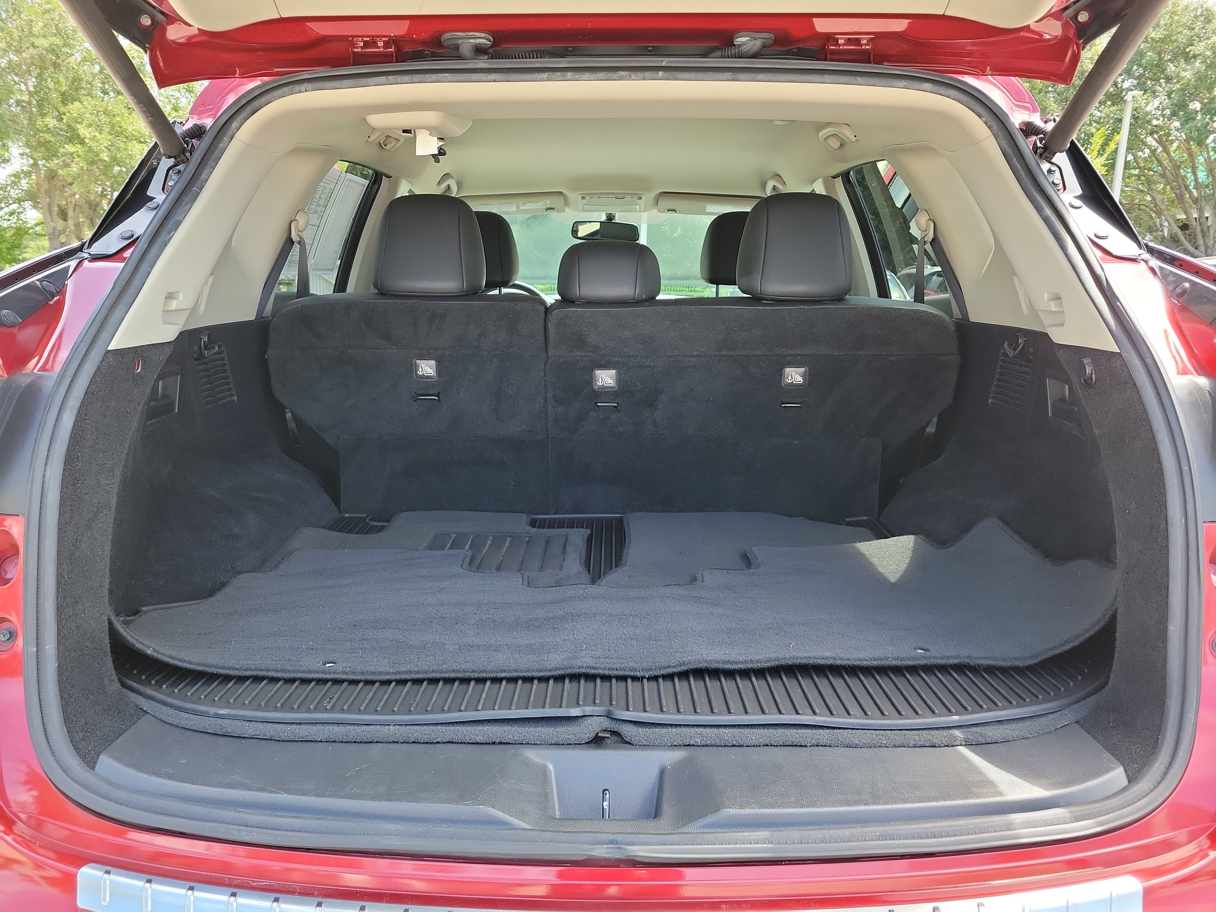 Used 2018 Nissan Murano SL w/ Cargo Package FWD image 12