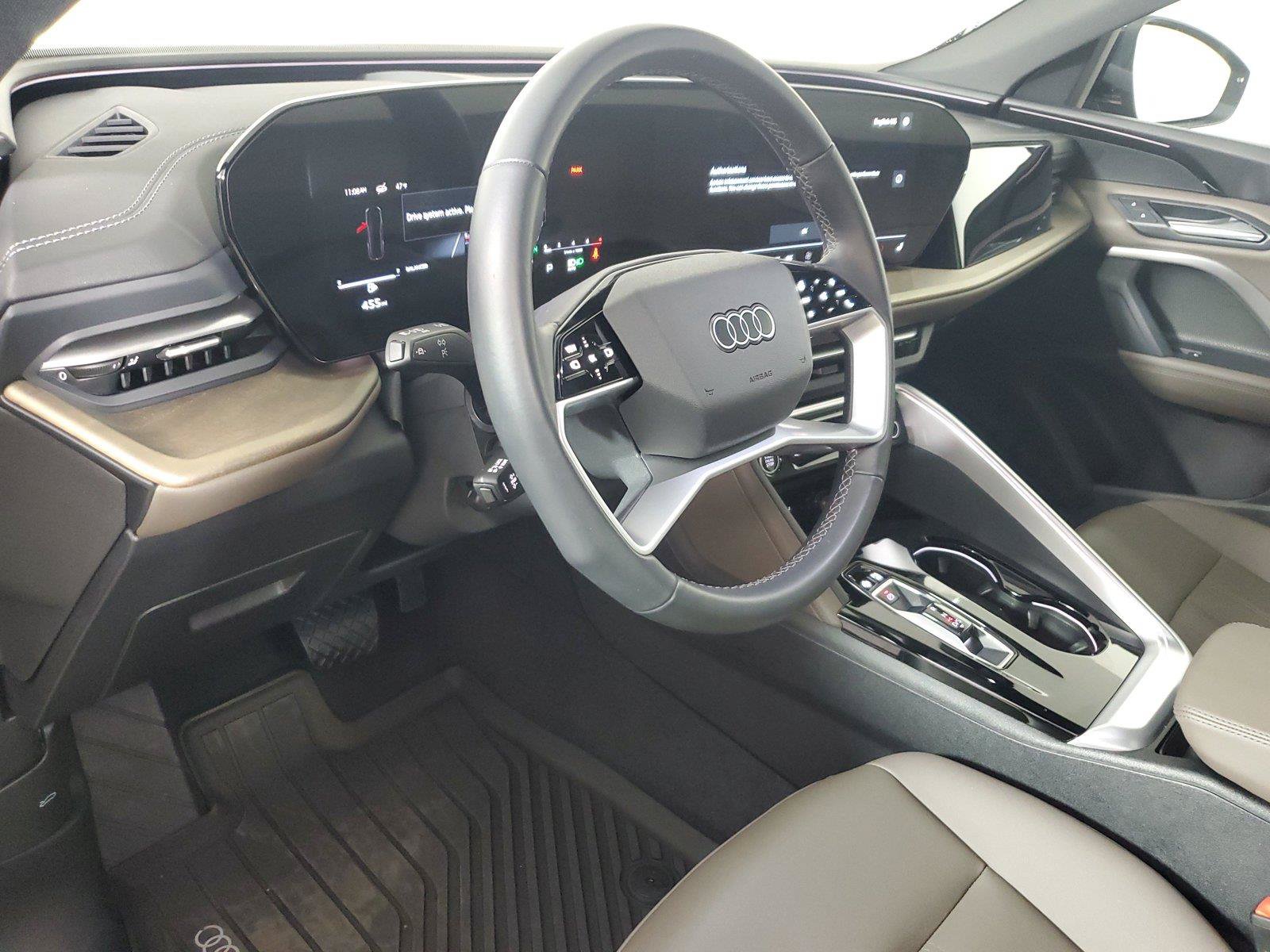 Certified 2025 Audi Q5 Premium w/ Convenience Package AWD/4WD image 24