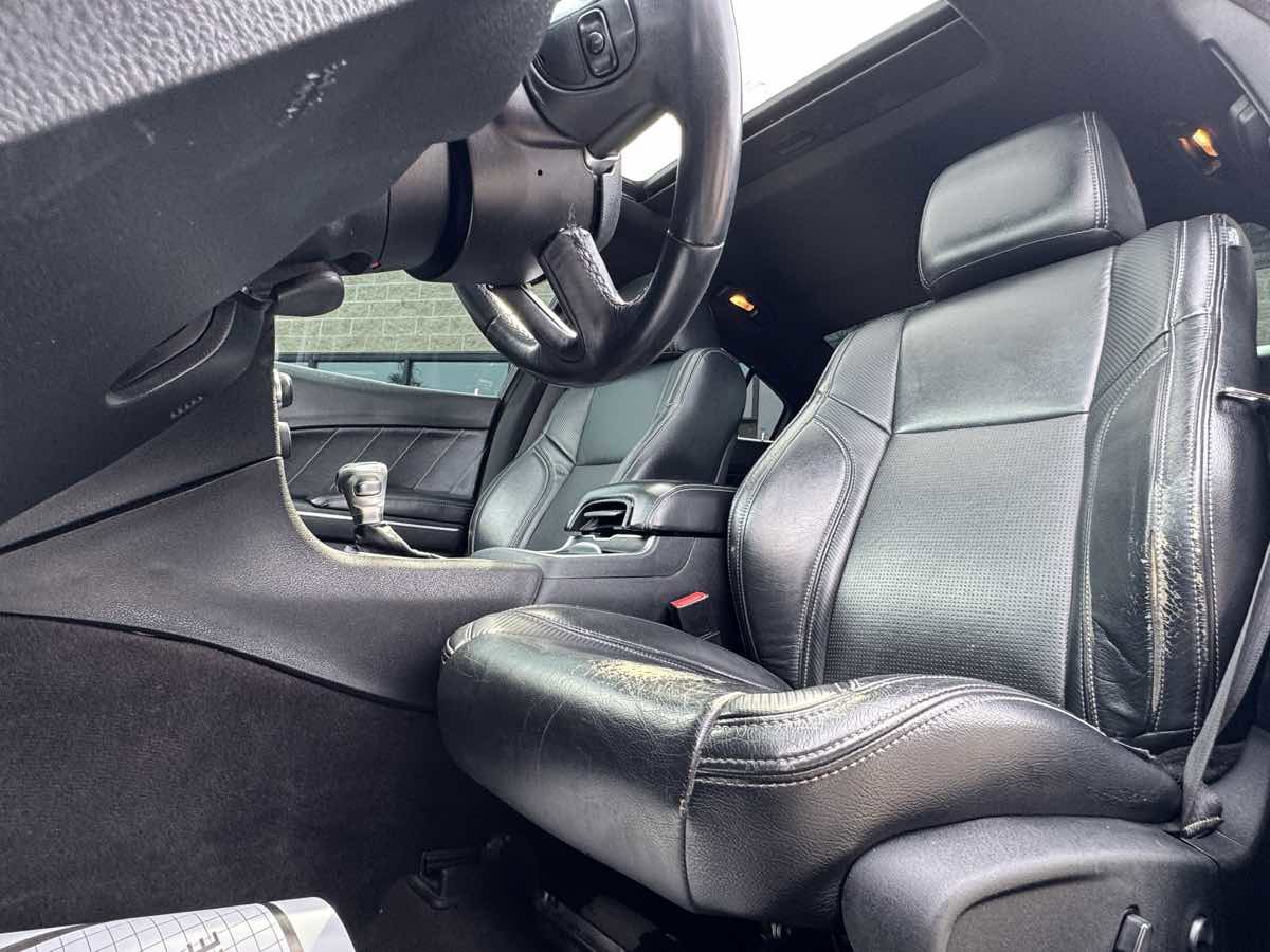 Used 2017 Dodge Charger R/T w/ Driver Confidence Group RWD image 22