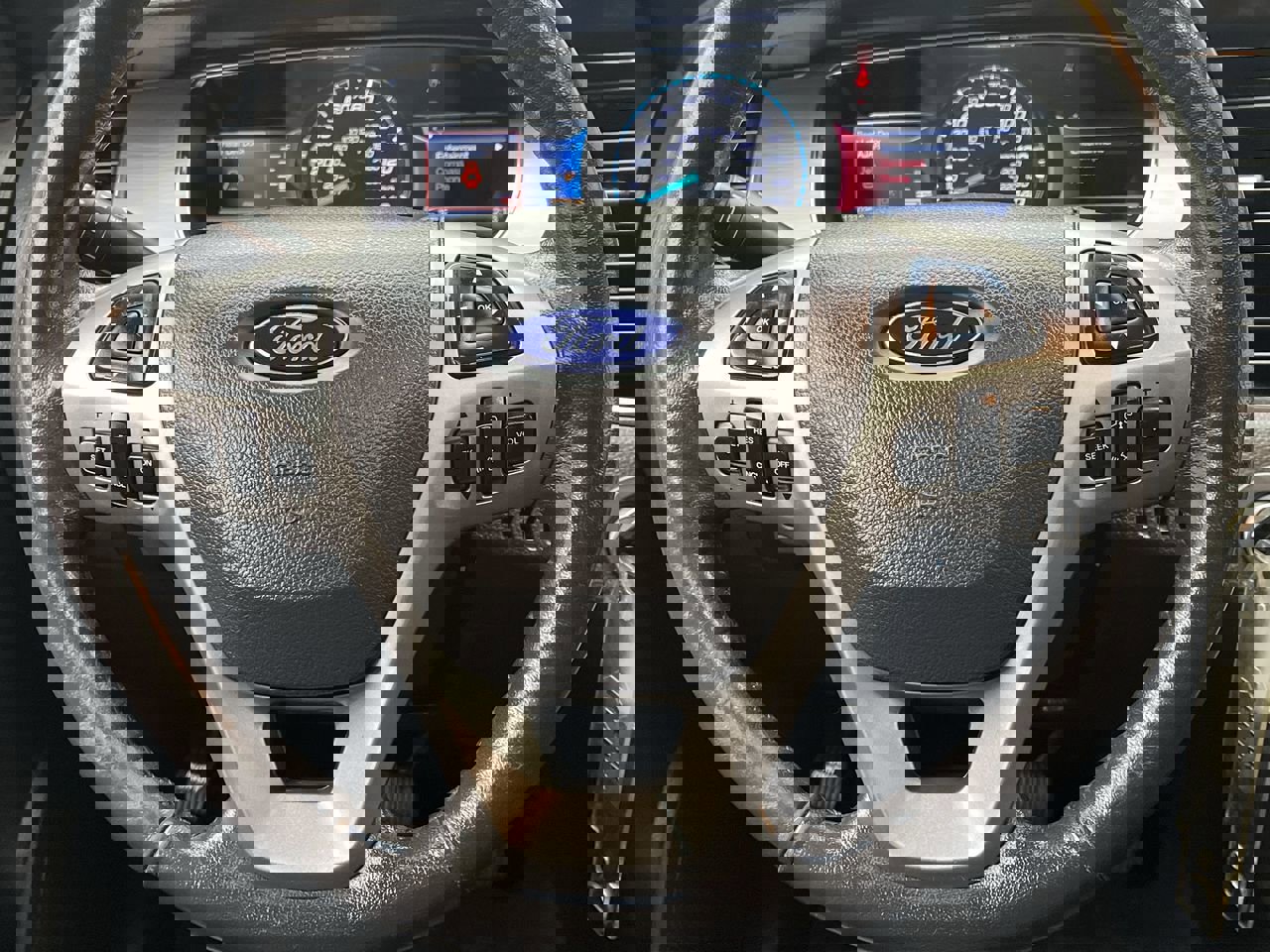 Used 2014 Ford Taurus SEL w/ Equipment Group 201A image 15