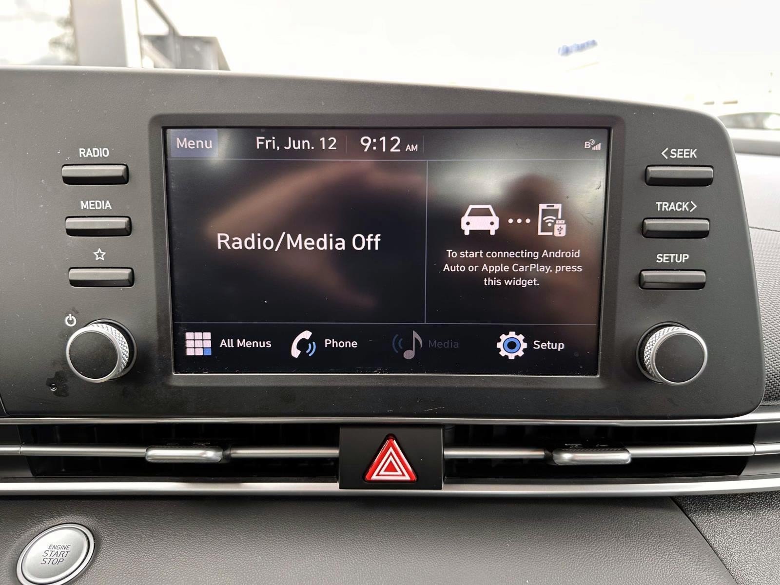 Used 2023 Hyundai Elantra SEL w/ Cargo Package FWD image 21