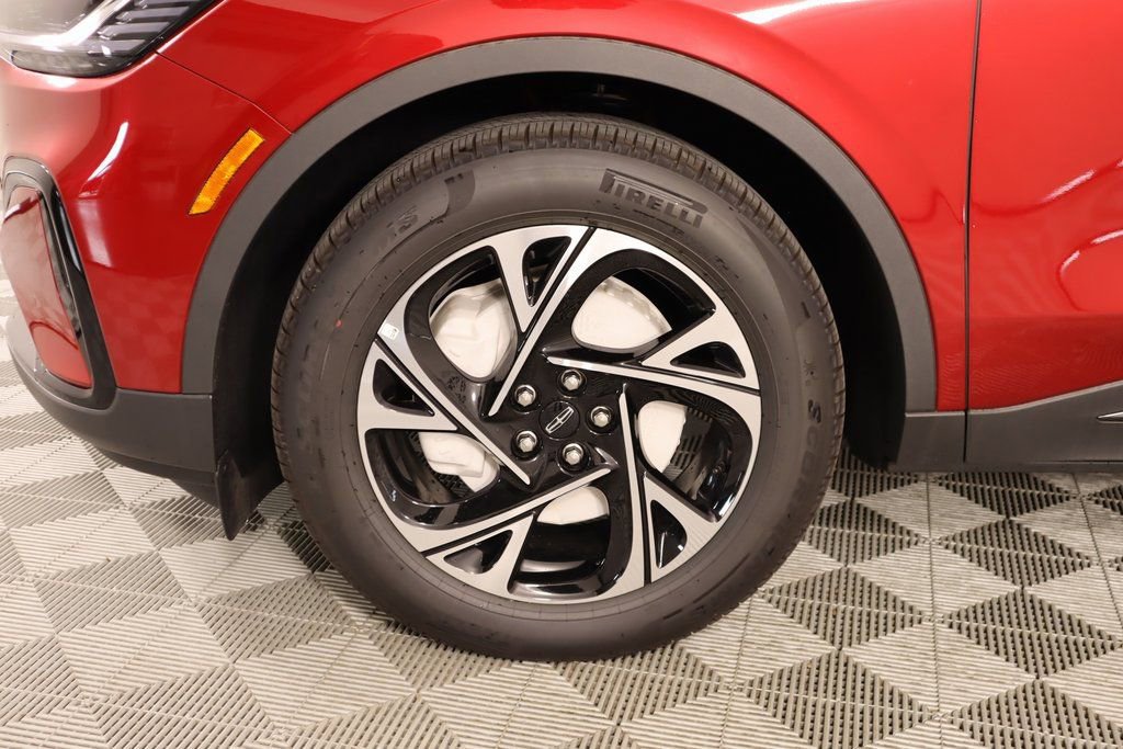 New 2025 Lincoln Nautilus Premier w/ Jet Appearance Package image 17