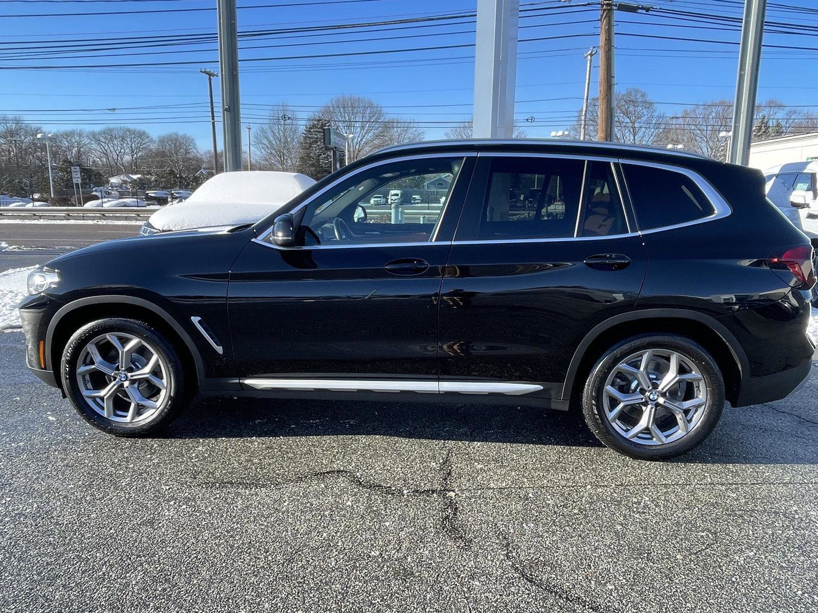 Used 2024 BMW X3 xDrive30i w/ Premium Package image 22