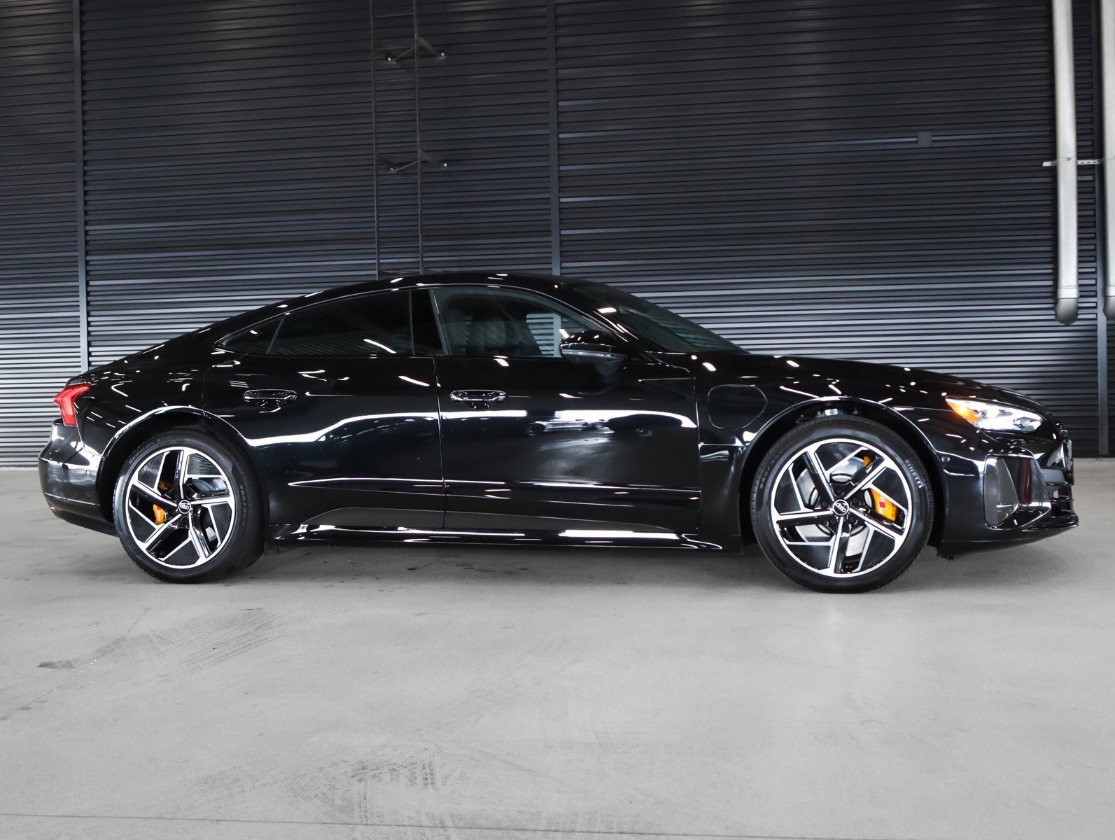 Used 2023 Audi RS e-tron GT w/ Carbon Performance Package image 14