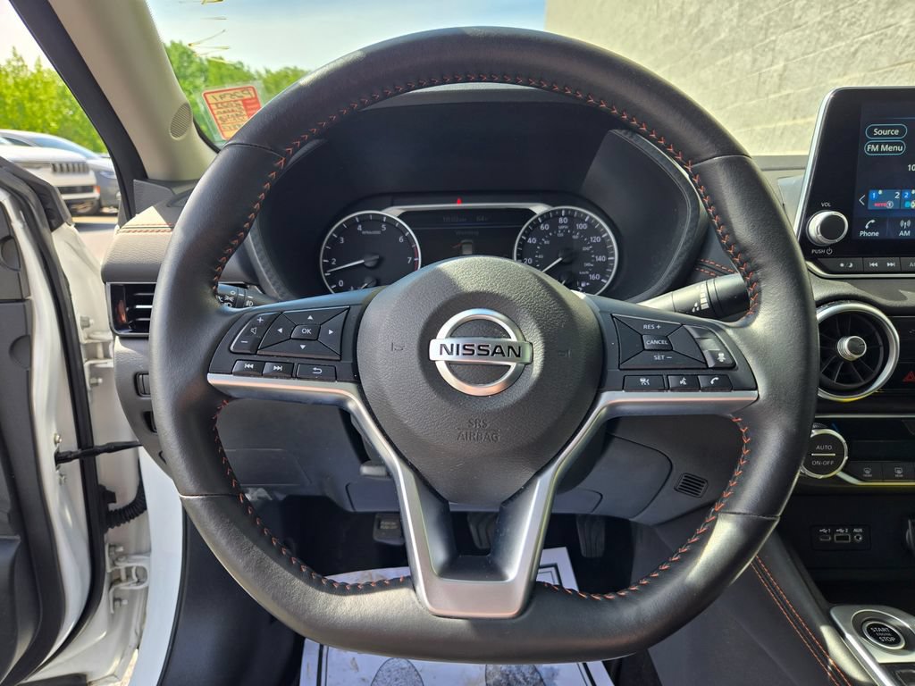 Used 2023 Nissan Sentra SR w/ SR Premium Package FWD image 17