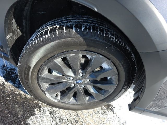 Used 2023 Subaru Outback Onyx Edition image 27