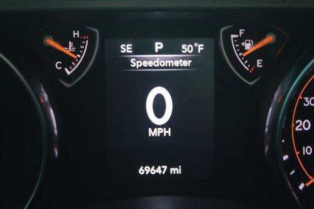 Used 2022 Jeep Wrangler Sport image 18