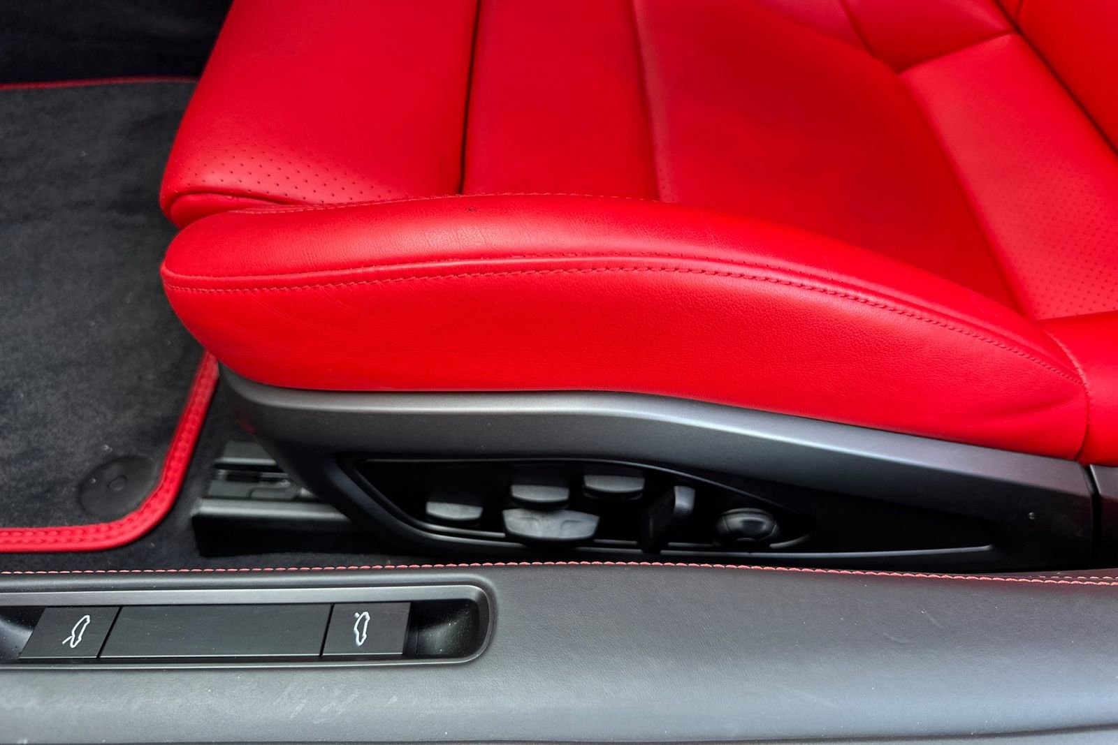 Used 2022 Porsche 911 GT3 image 14