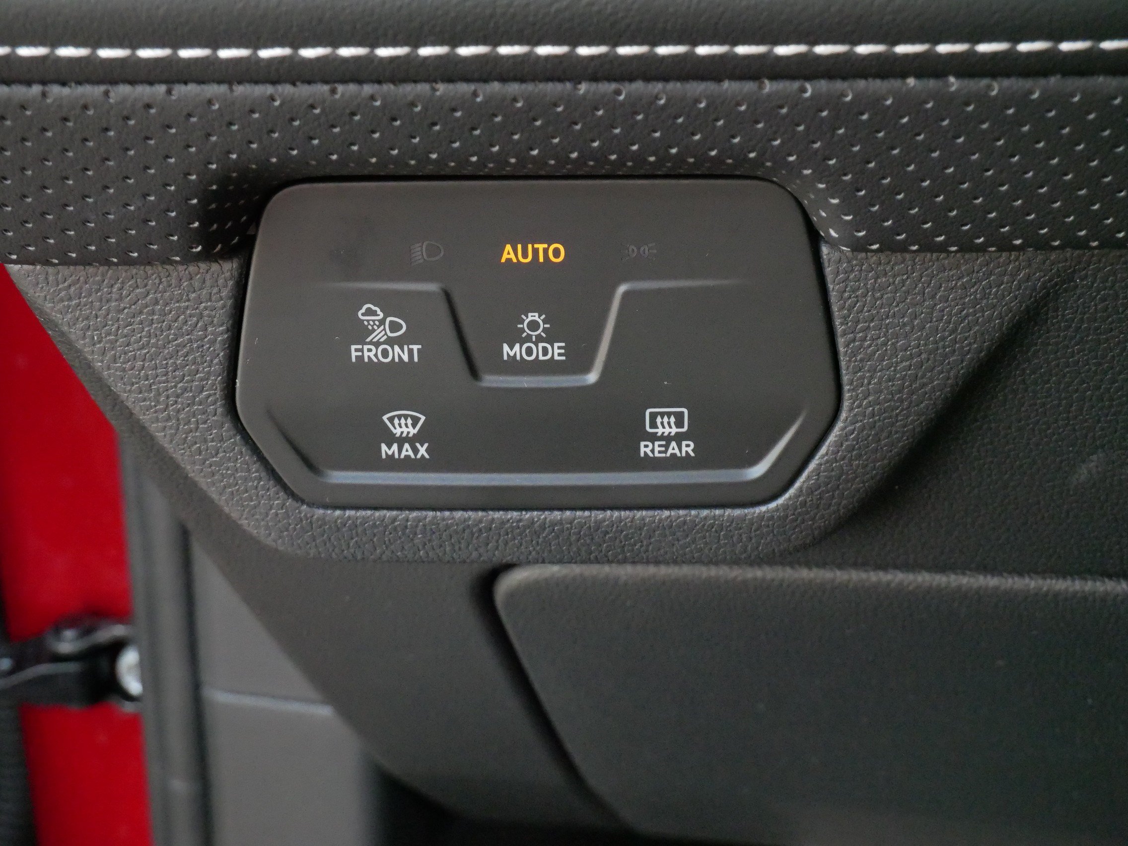 Used 2024 Volkswagen Atlas SEL Premium R-Line AWD/4WD image 26