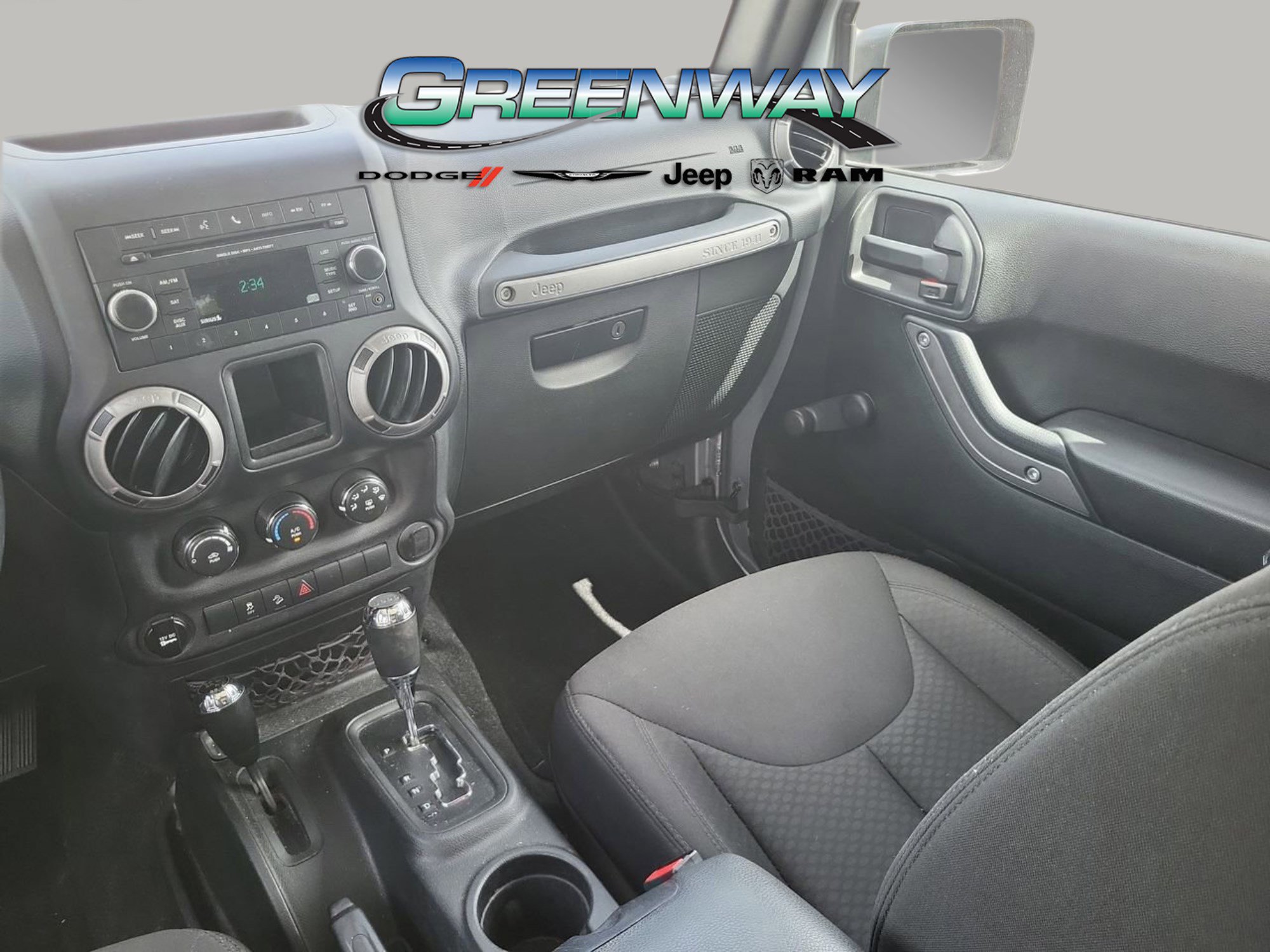 Used 2017 Jeep Wrangler Unlimited Sport w/ Connectivity Group AWD/4WD image 15
