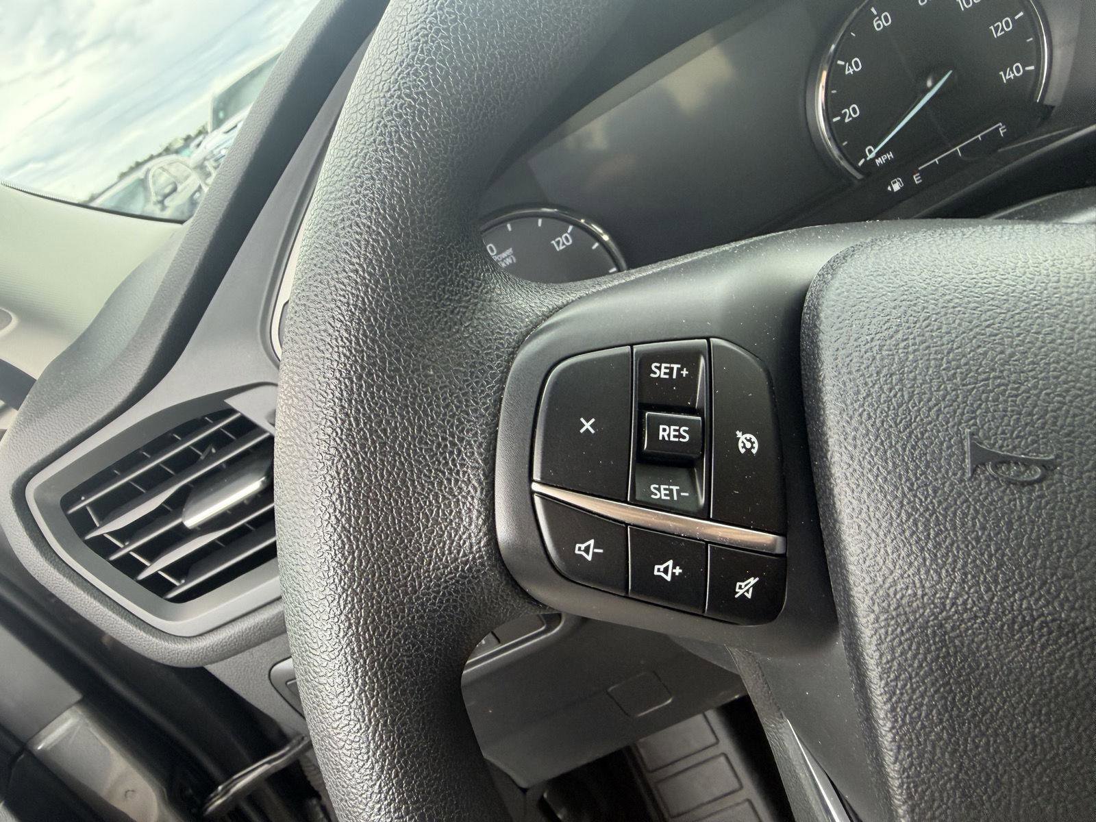 Used 2022 Ford Escape SE AWD/4WD image 14