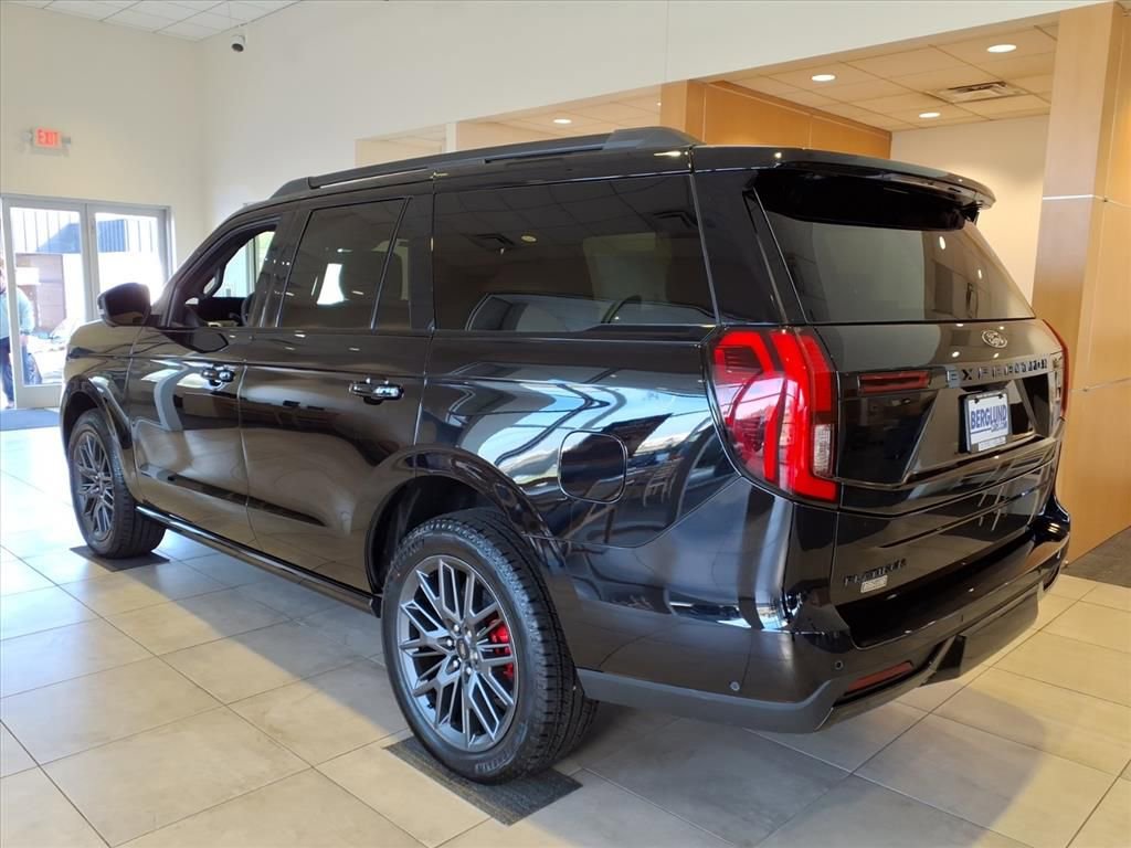 New 2025 Ford Expedition Platinum w/ Stealth Performance Package image 5