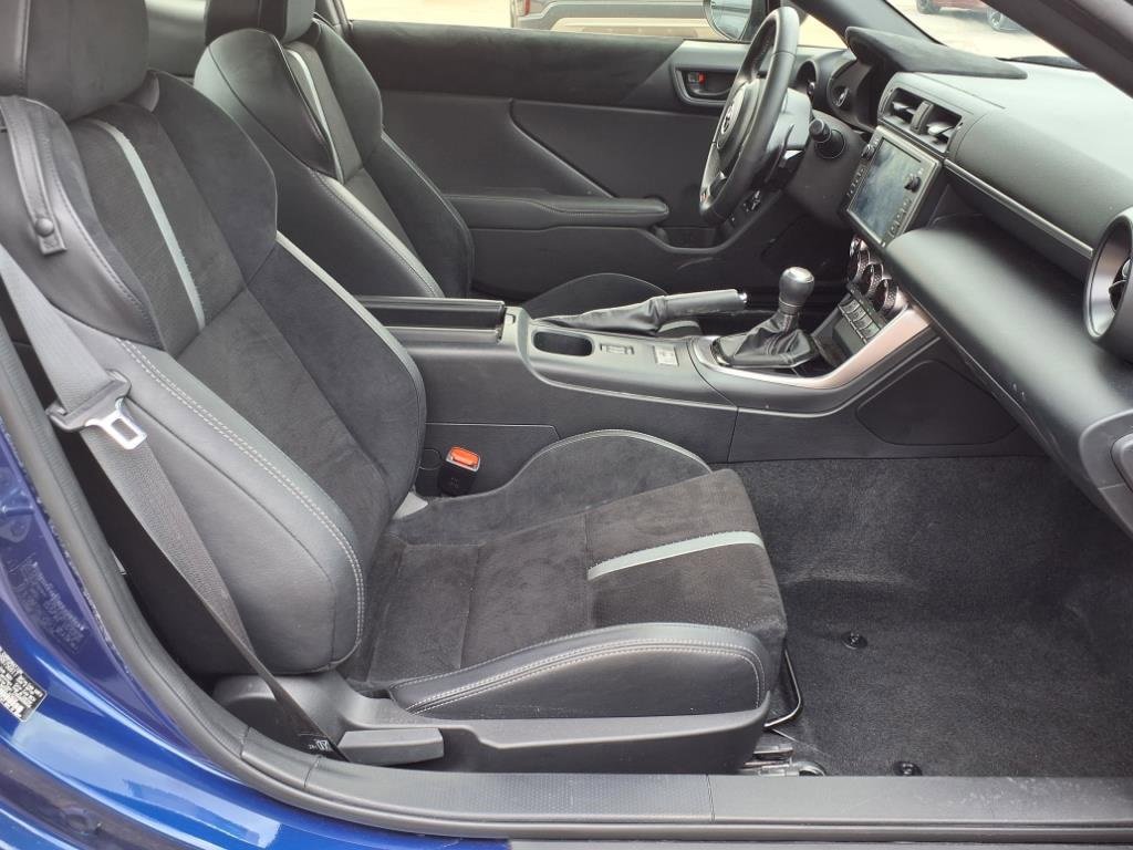 Used 2024 Toyota GR86 Premium image 24