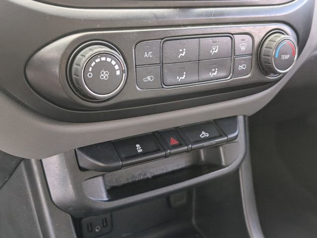 Used 2022 Chevrolet Colorado W/T w/ Custom Special Edition image 20