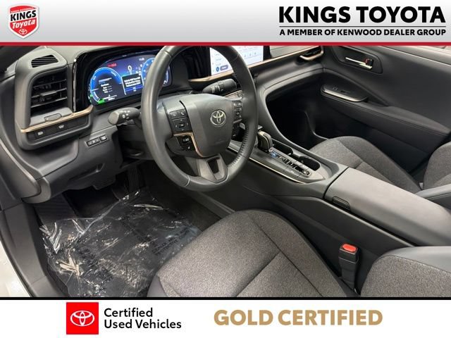 Certified 2023 Toyota Crown AWD/4WD image 17