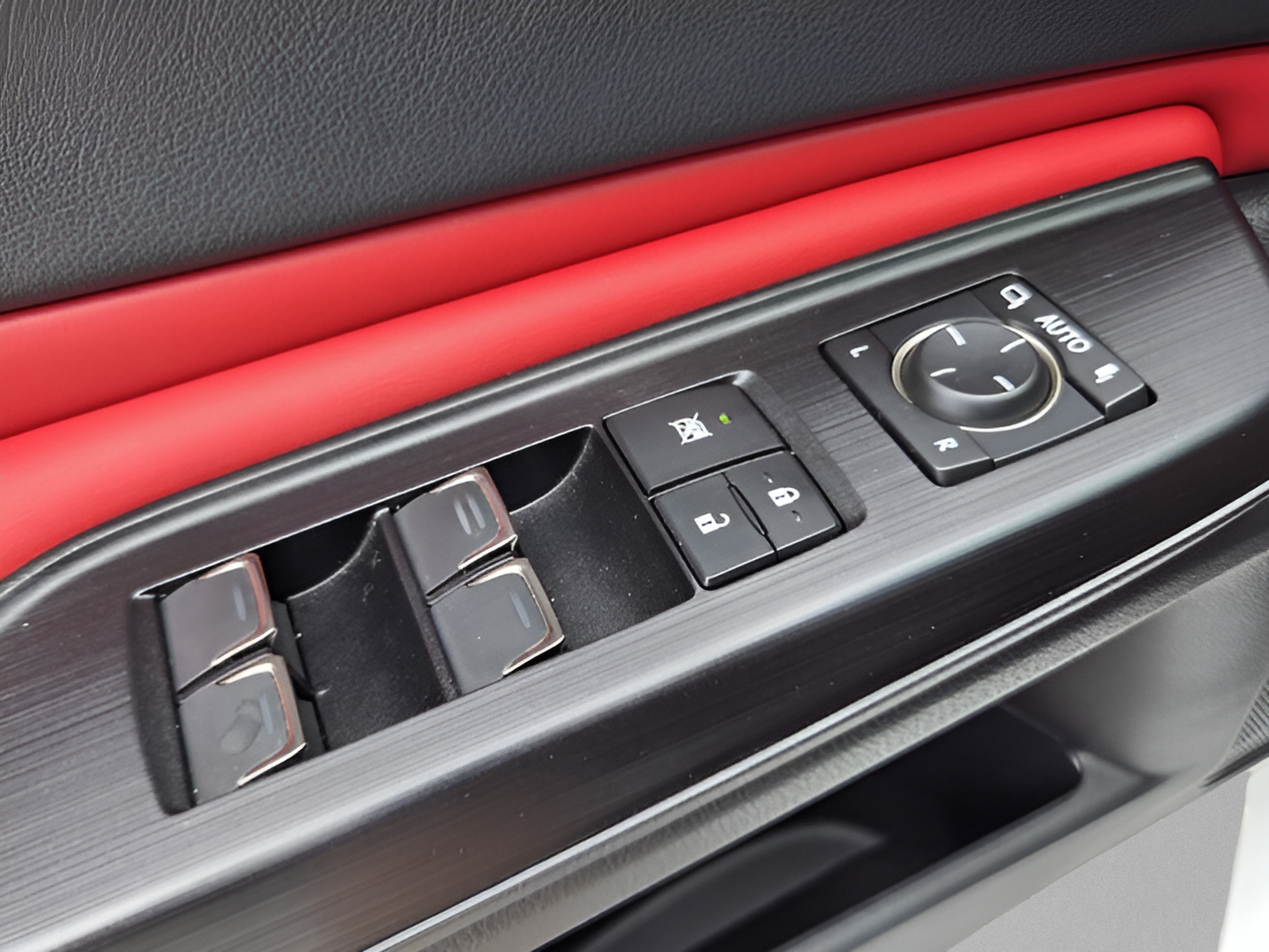 Used 2021 Lexus ES 350 F Sport w/ Accessory Package 2 FWD image 28
