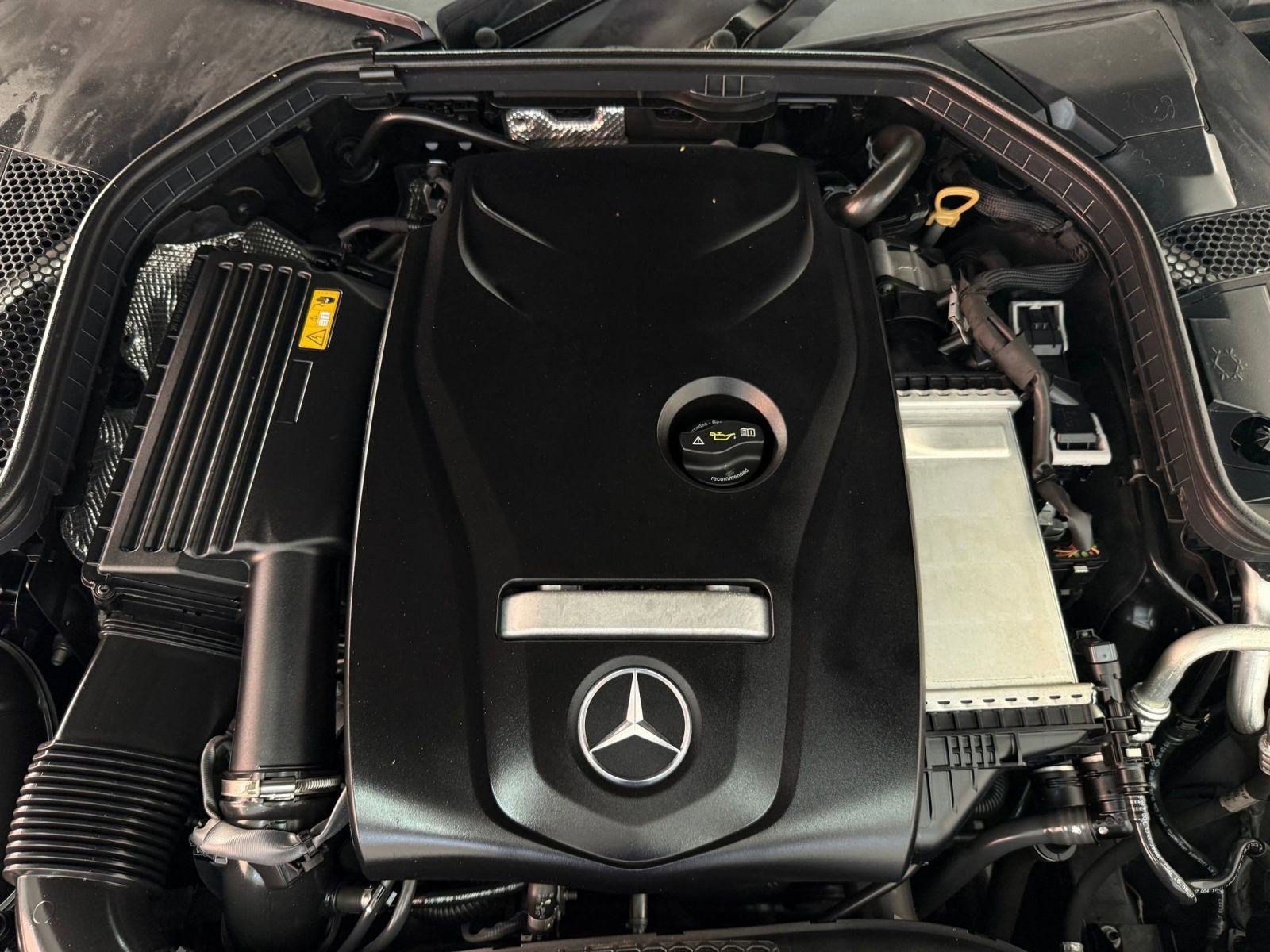 Used 2018 Mercedes-Benz C 300 Coupe image 32