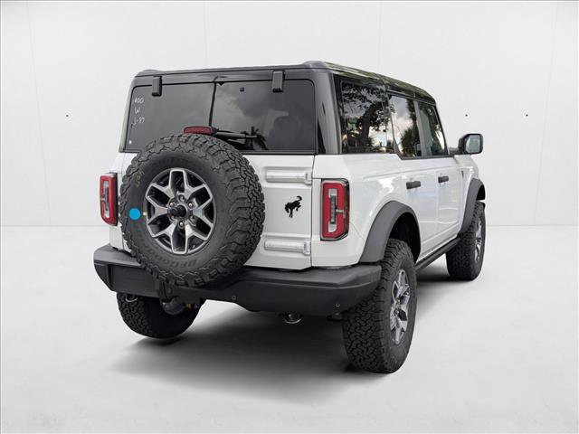 New 2025 Ford Bronco Badlands image 2