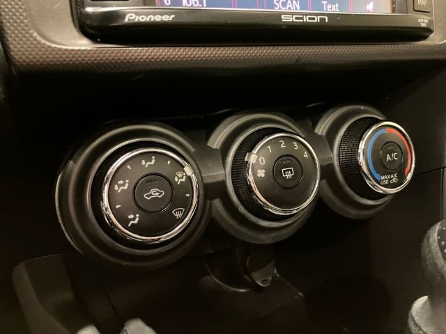 Used 2015 Scion tC image 27