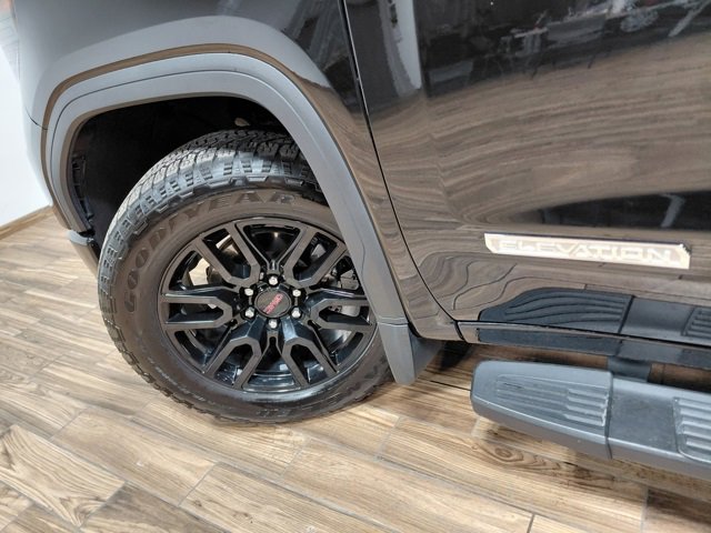 Used 2024 GMC Sierra 1500 Elevation w/ Elevation Premium Package image 18