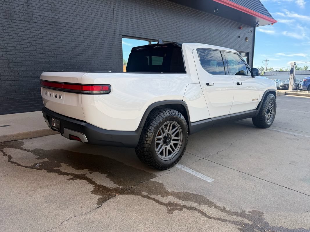 Used 2022 Rivian R1T Adventure AWD/4WD image 10