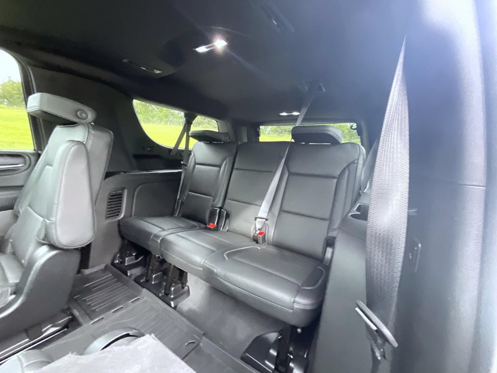 Used 2023 GMC Yukon XL Denali w/ Denali Reserve Package AWD/4WD image 20