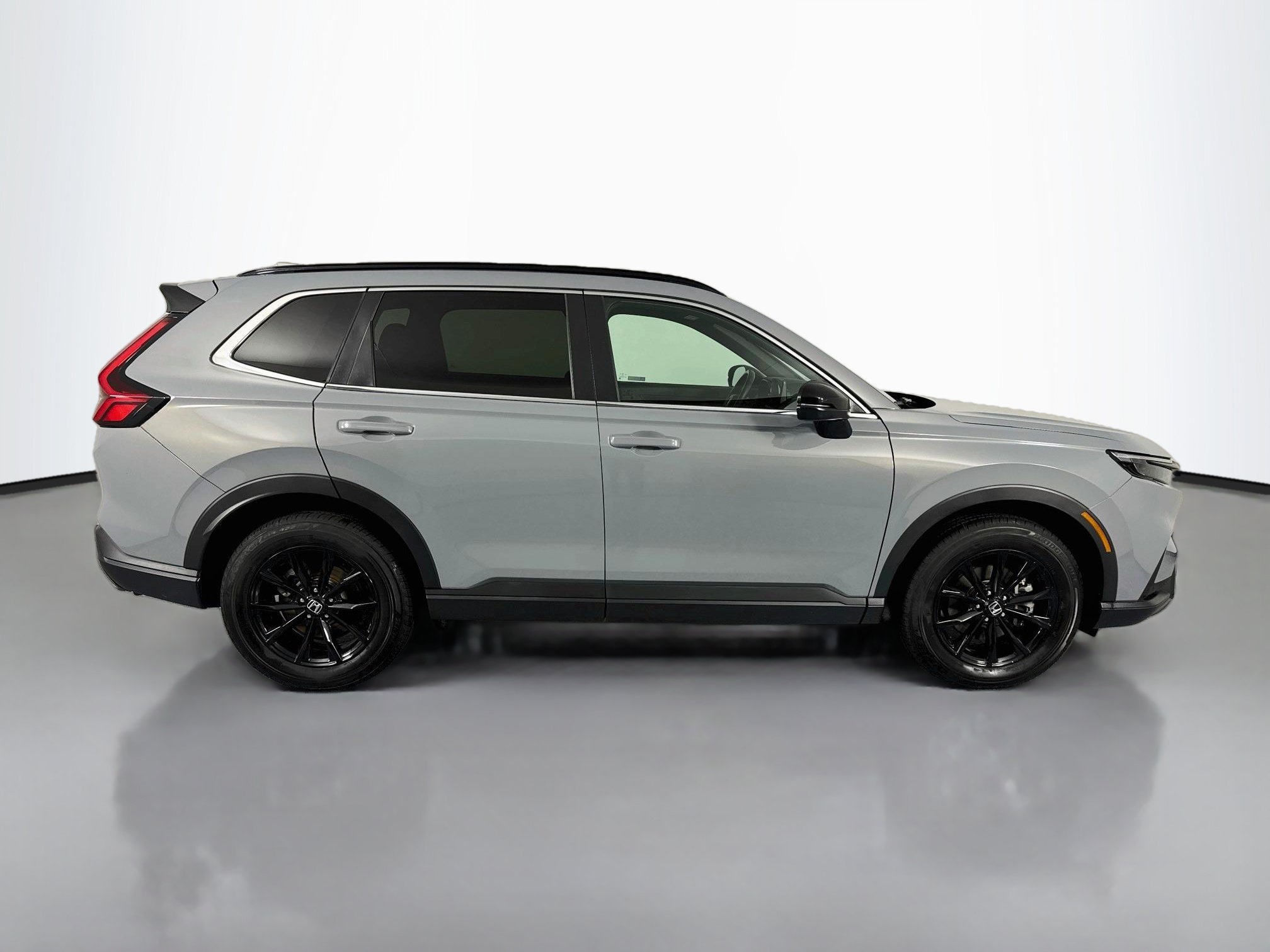 Certified 2024 Honda CR-V Sport-L image 4