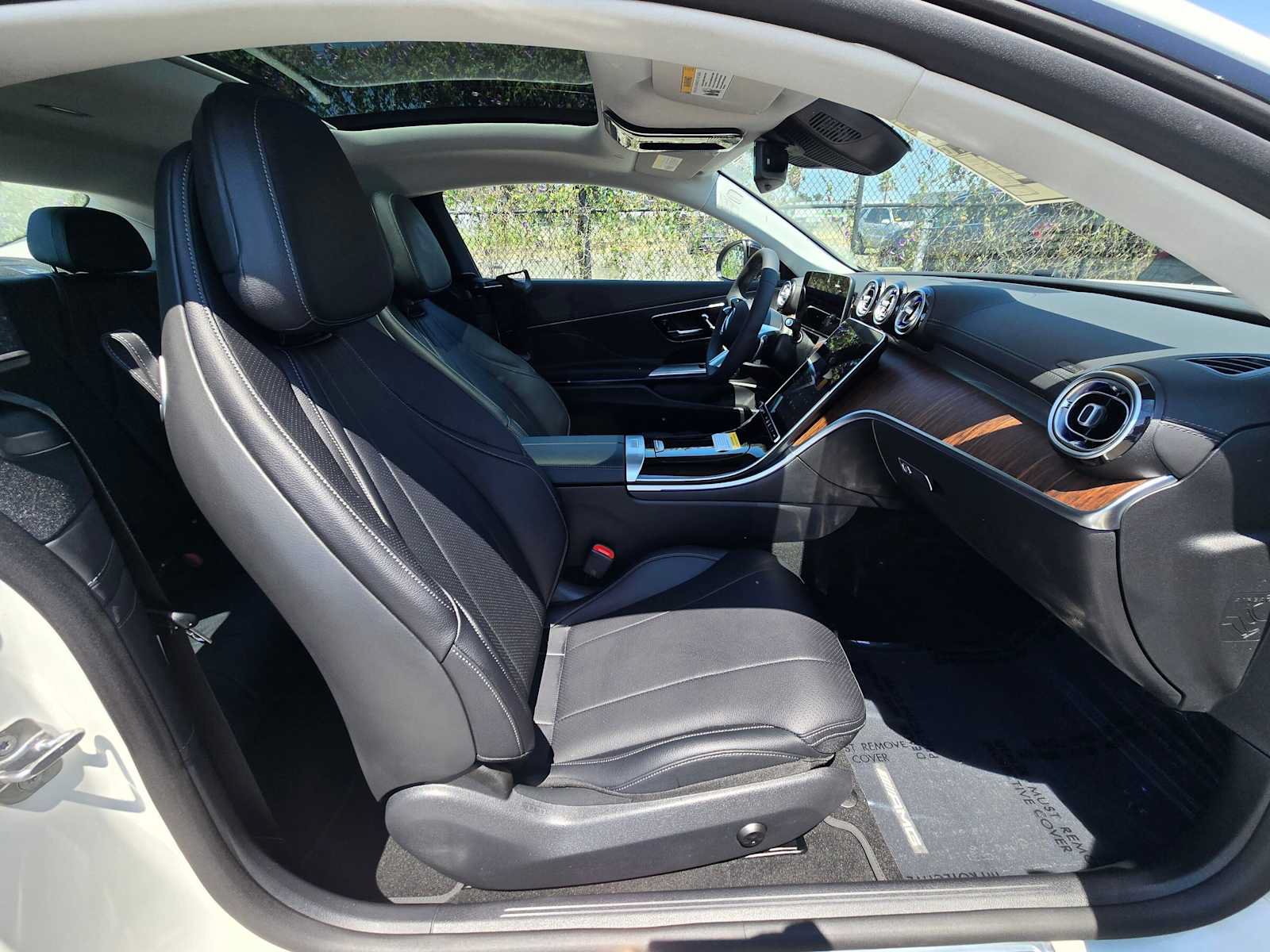 New 2026 Mercedes-Benz CLE 300 4MATIC Coupe image 11