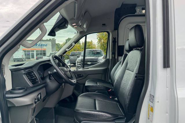 Certified 2023 Ford E-Transit Medium Roof RWD image 15
