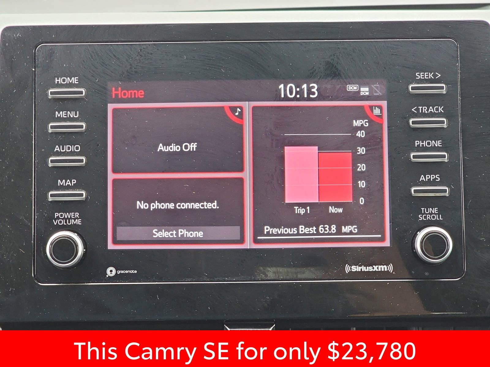 Used 2024 Toyota Camry SE image 25