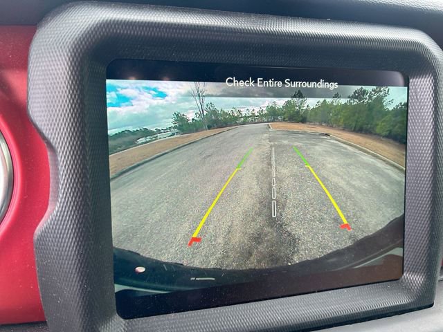 Used 2022 Jeep Wrangler Unlimited Rubicon w/ LED Lighting Group image 17