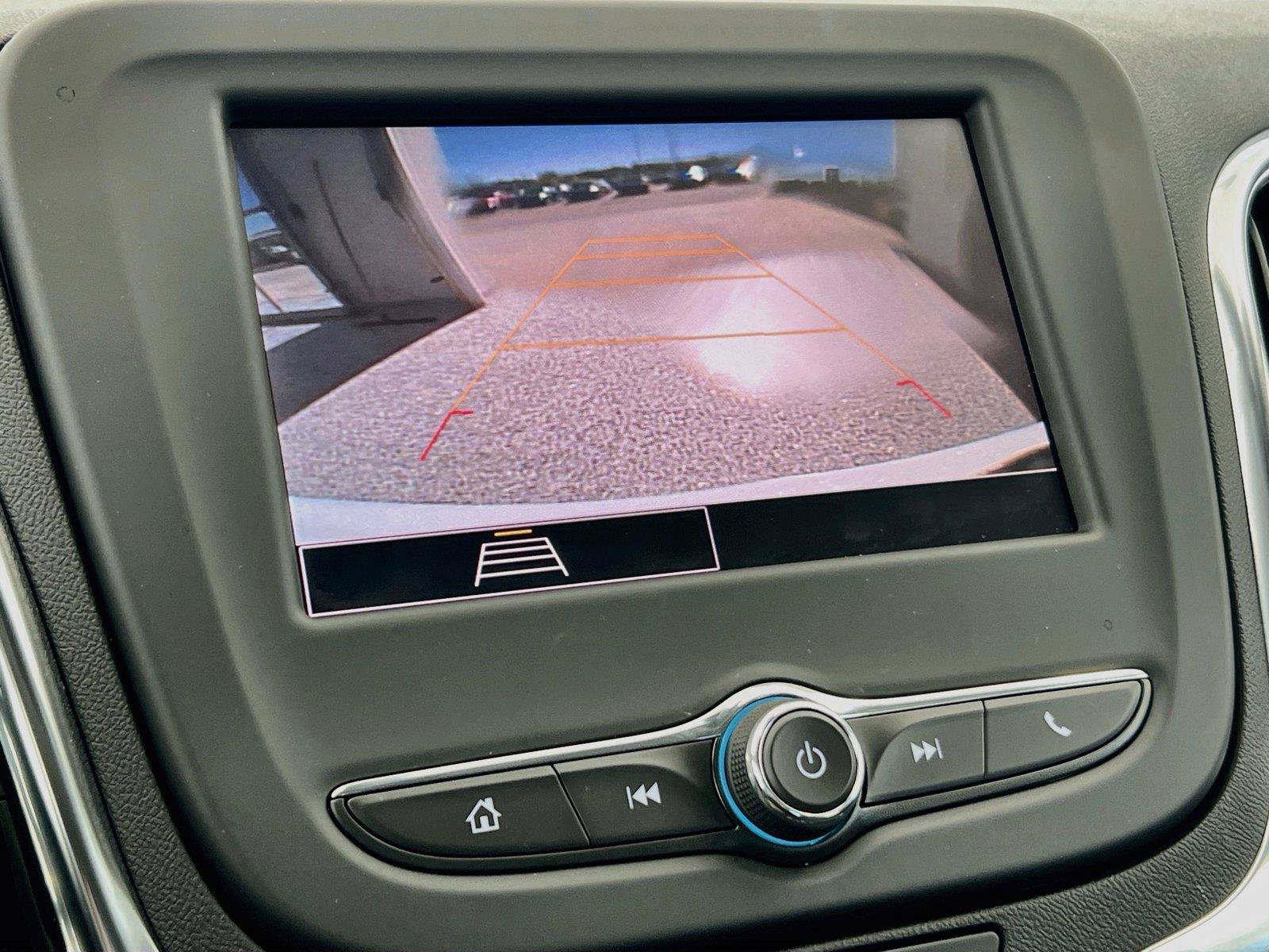 Used 2024 Chevrolet Equinox LT w/ LPO, Floor Liner Package FWD image 6