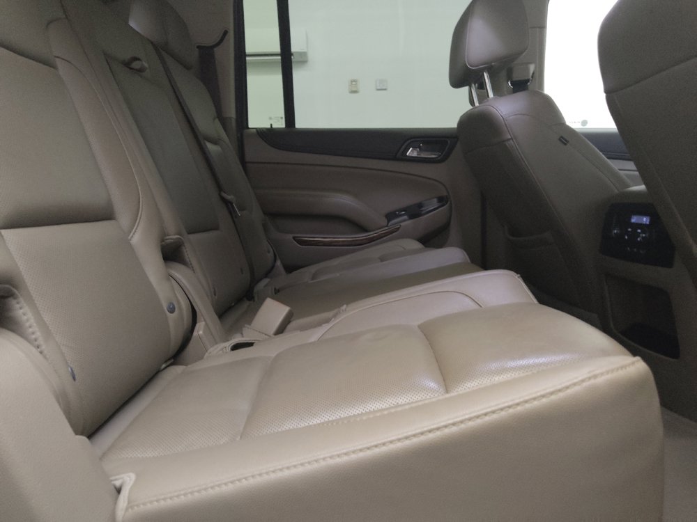 Used 2019 GMC Yukon XL SLT w/ Open Road Package RWD image 19