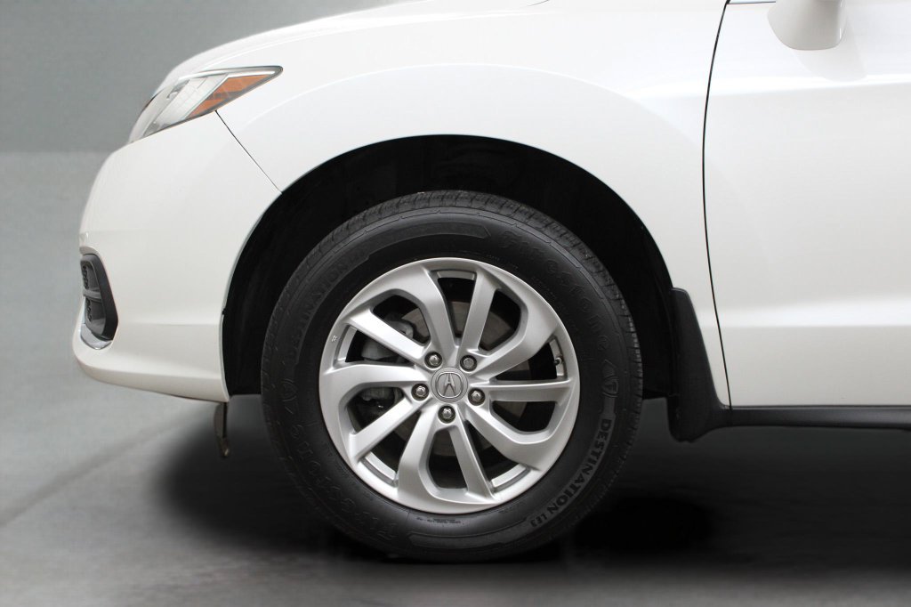 Used 2017 Acura RDX w/ Technology Package FWD image 6