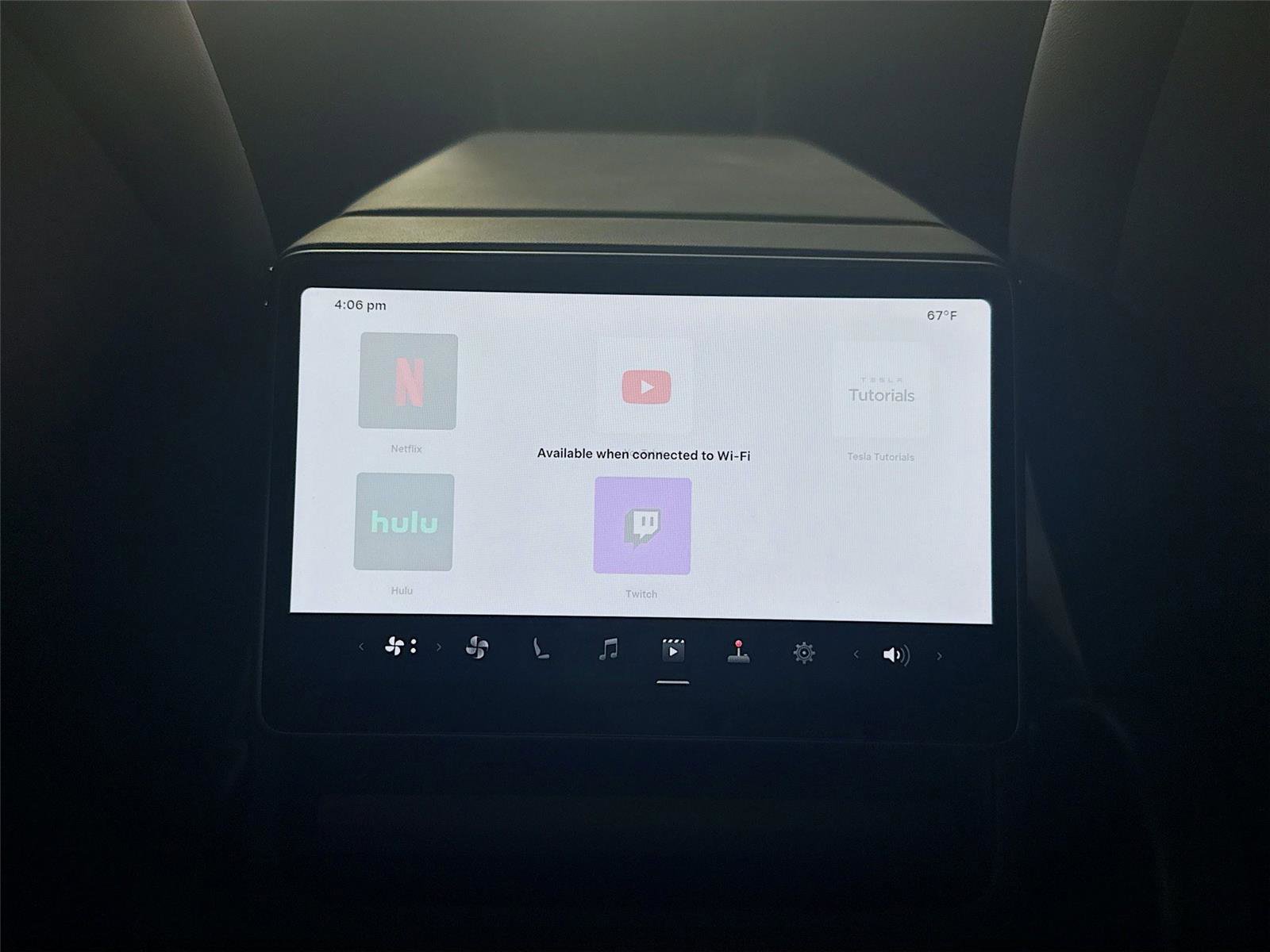 Used 2026 Tesla Model Y Long Range image 23