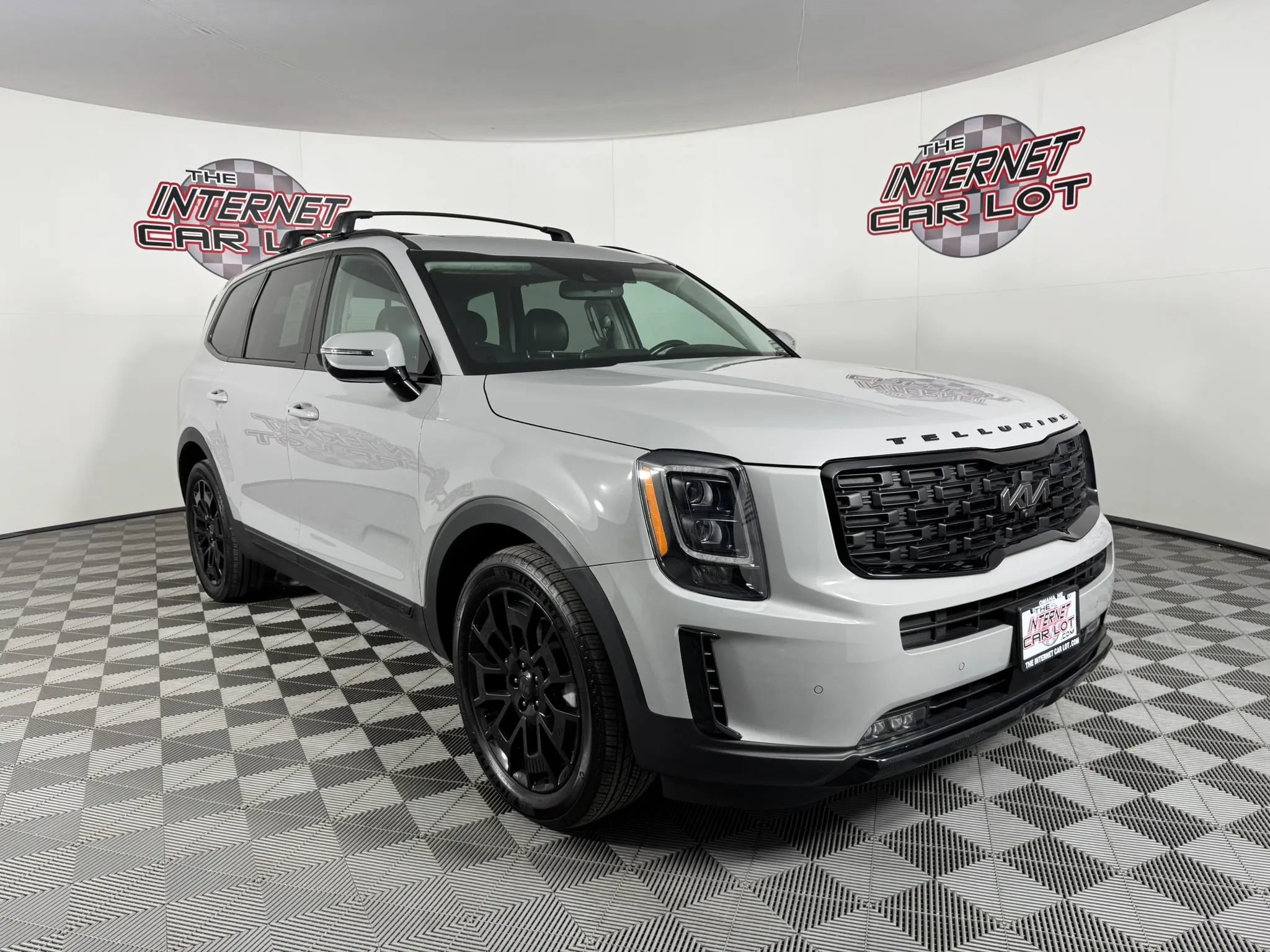 Used 2022 Kia Telluride SX w/ SX Prestige Package AWD/4WD image 9