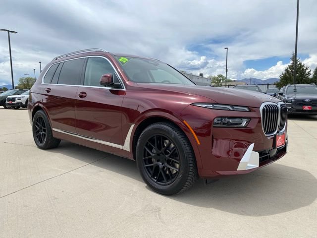 Used 2025 BMW X7 xDrive40i w/ Premium Package AWD/4WD image 7