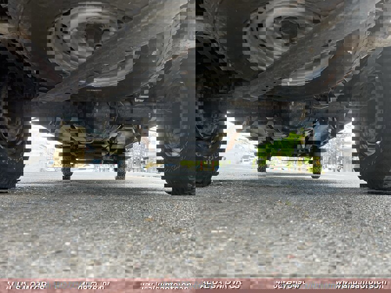 Used 1994 Ford F150 XLT image 17