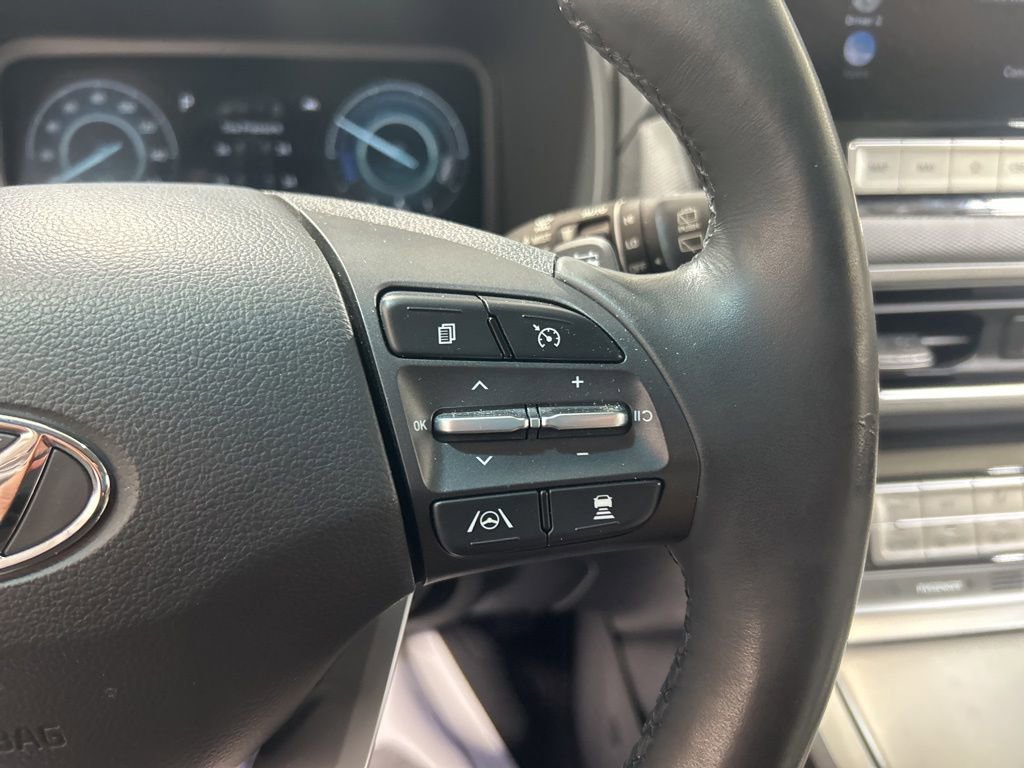 Used 2023 Hyundai Kona Limited w/ Cargo Package image 29