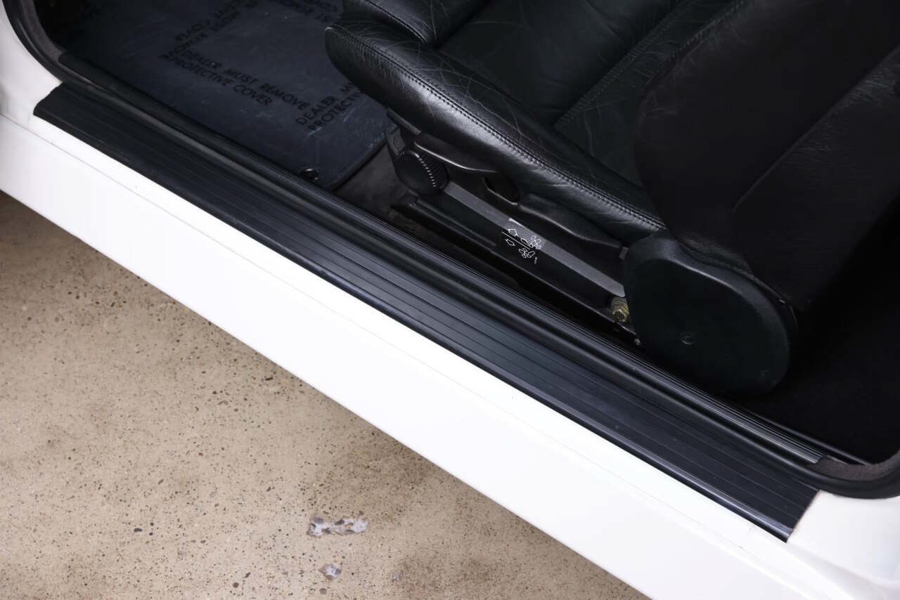 Used 1988 BMW M3 Coupe RWD image 94