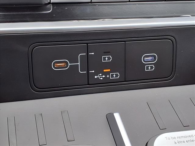 New 2026 Hyundai Santa Fe SE image 18