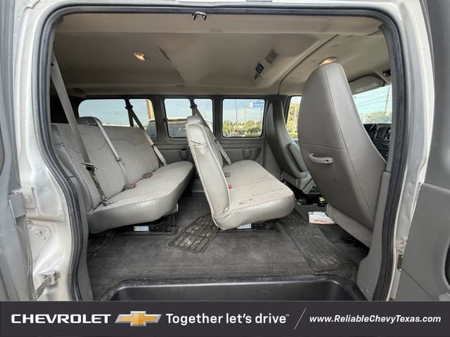 Used 2015 Chevrolet Express 2500 LS RWD image 30